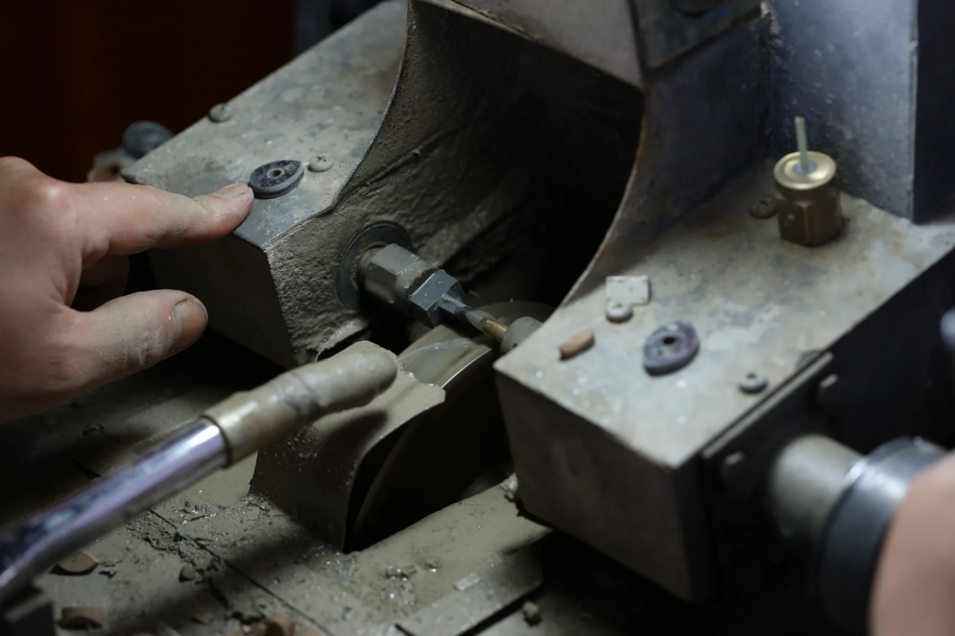 HOLYCOME factory and production facilities