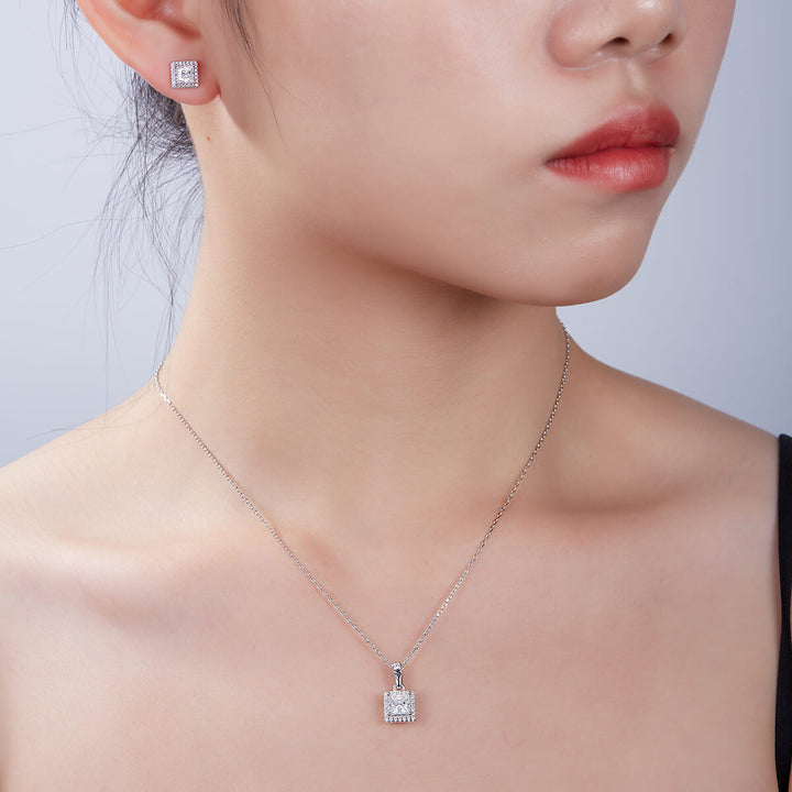 Princess cut Halo Moissanite pendant necklace