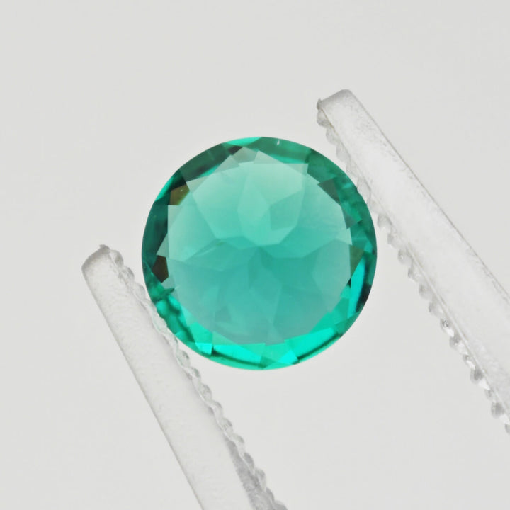 Round Brilliant Cut Lab Grown Emerald