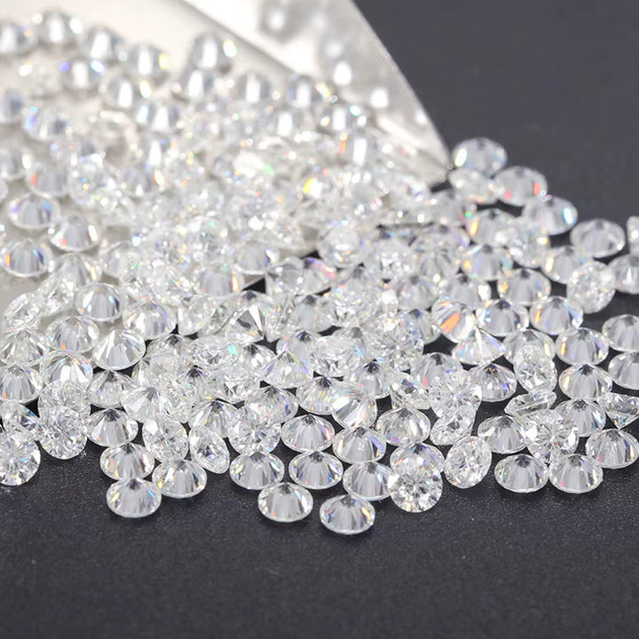 DEF Round Brilliant Cut Melee Accent Moissanite Stone